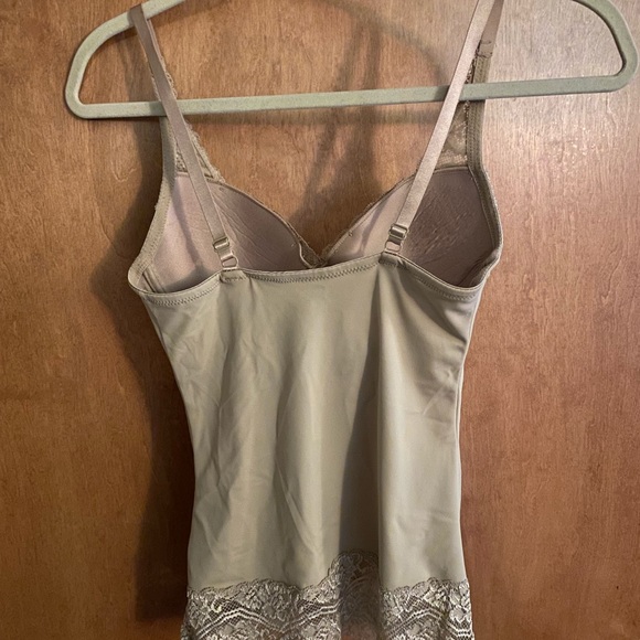 Shapewear camisole underwire cups size M - Picture 4 of 8